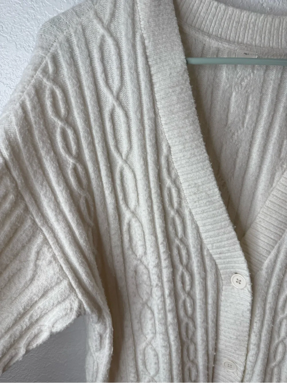 Alo Yoga Cable Knit Winter Bliss Cardigan Ivory Cream Button Front Sweater M